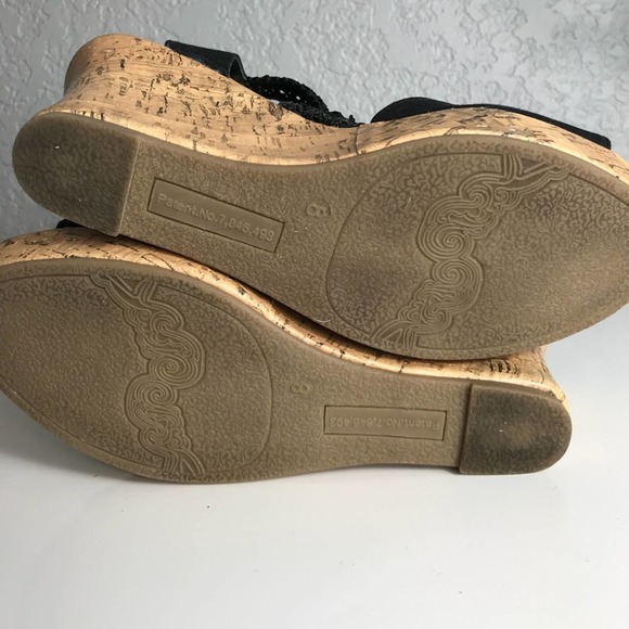 Seychelles Black Lace Cork Wedge Sandals 8 - Picture 6 of 6